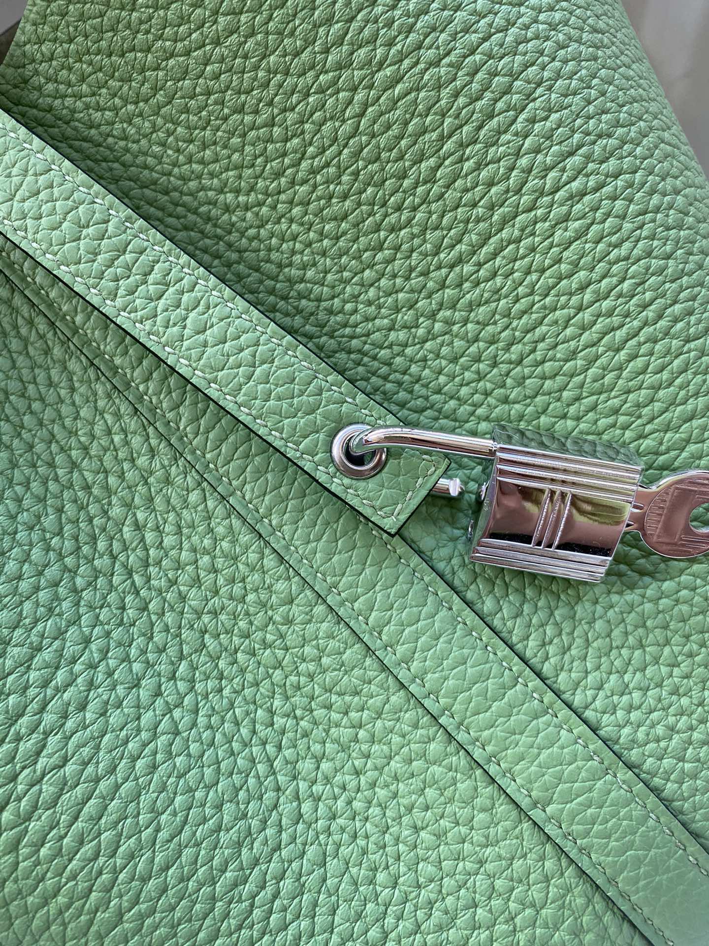 Hermes Picotin Lock 18 Bag In Green Kiwi Clemence Leather